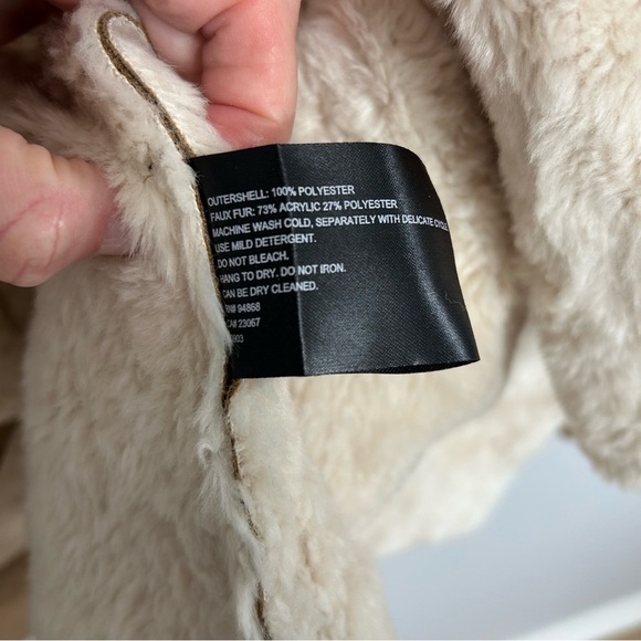 Bernardo Women's Tan Faux Suede Fur Lined Shearling Open Front Coat Size 1X - Picture 4 of 7